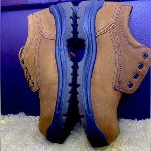 Red Wing Electrical Hazard Steel Toe Oxford Shows men's size 10.5, virgin shoes.